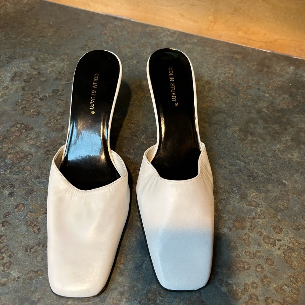 Colin Stuart White Mules Sleek Square Toe Design